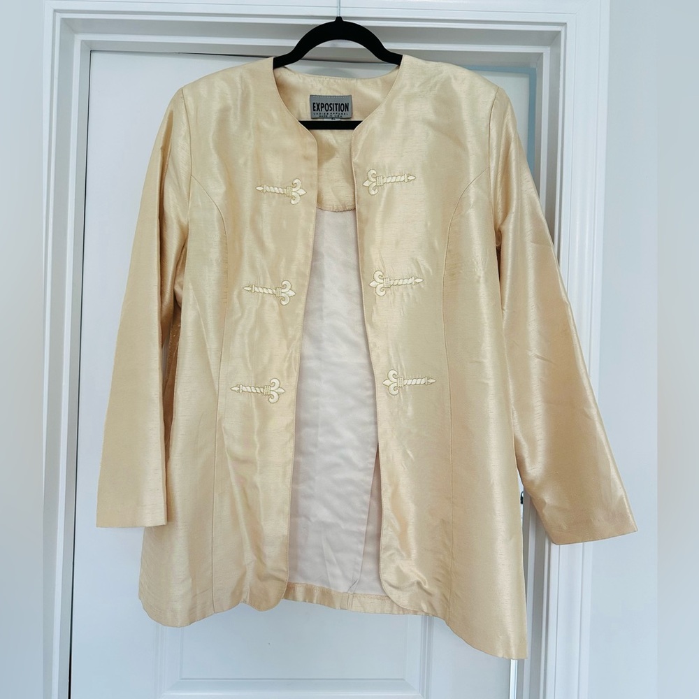 Womens Cream Embroidered Mandarin Collar Blazer - Picture 2 of 6